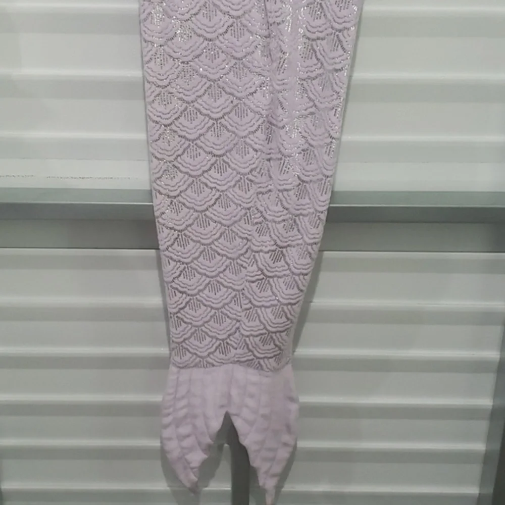 Pillowfort mermaid‎ tail blanket